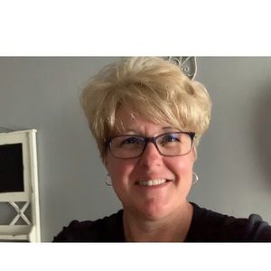 Meet your Posher, Denice